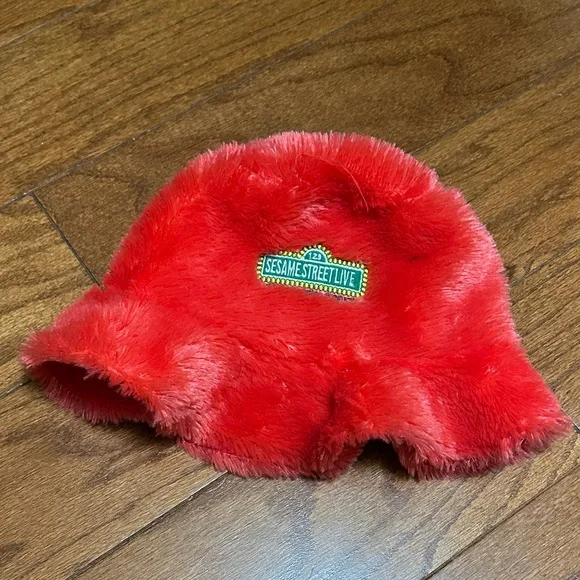 Sesame Street Live Red Elmo Fuzzy bucket Hat - Picture 8 of 8